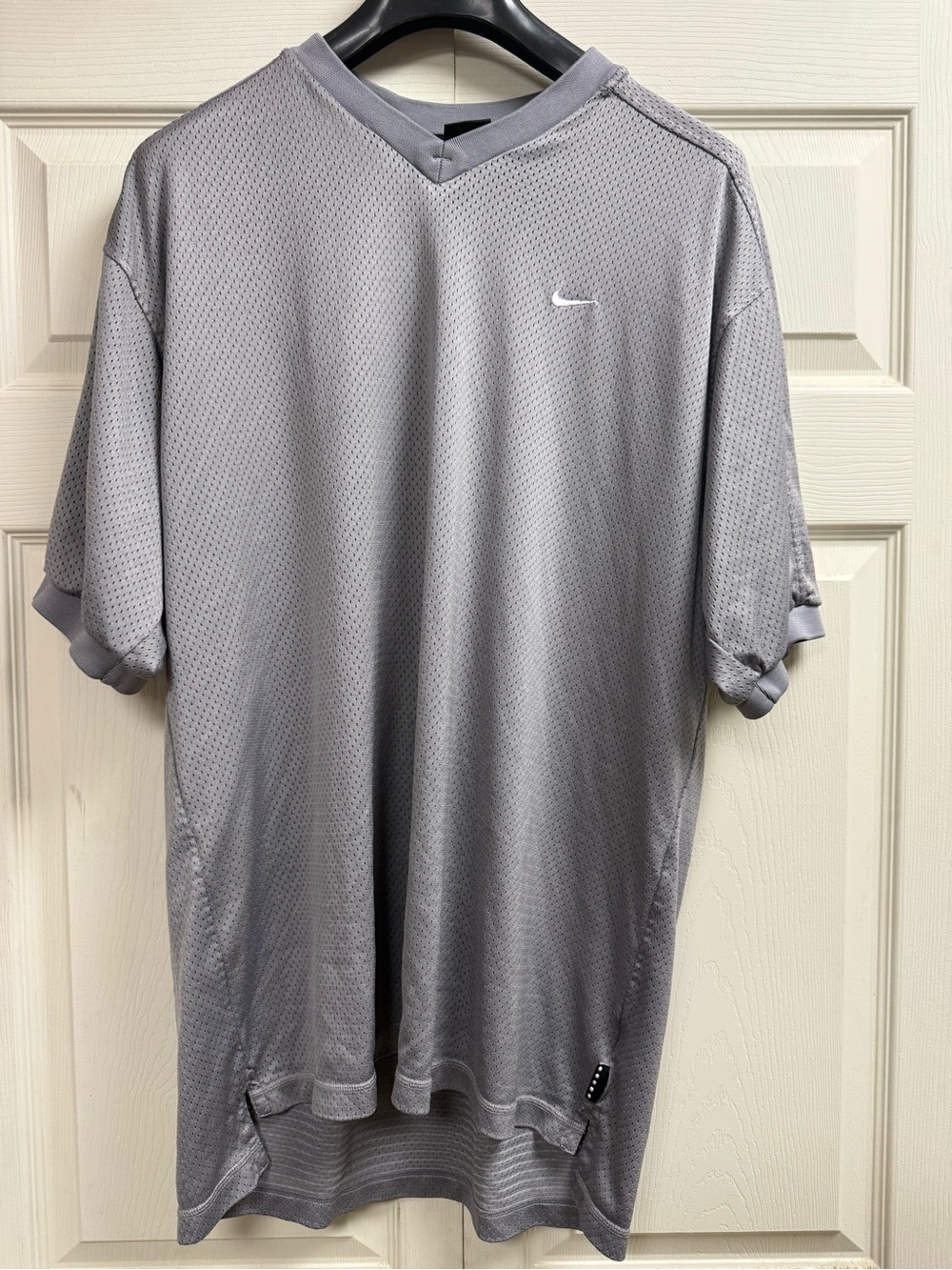 Nike Men’s Light Gray Mesh V-Neck Athletic Jersey
